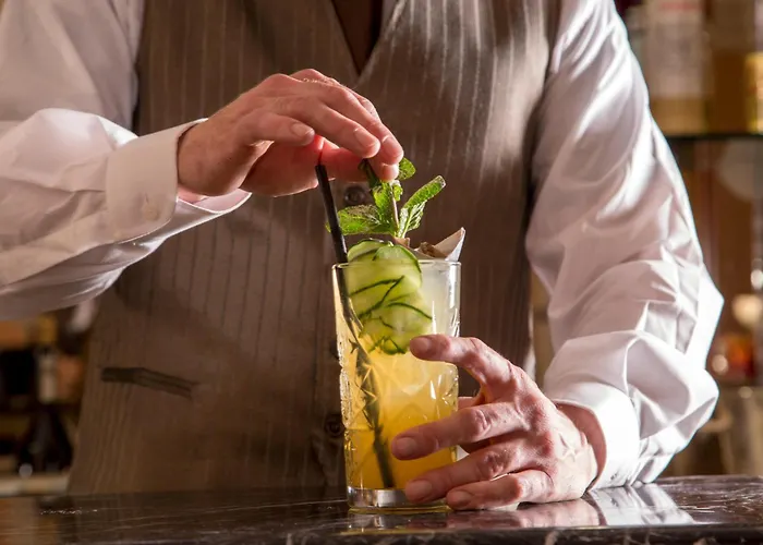 拉瑞泽顿扎酒店 酒店