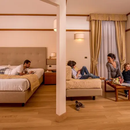 Otel La Residenza 4*